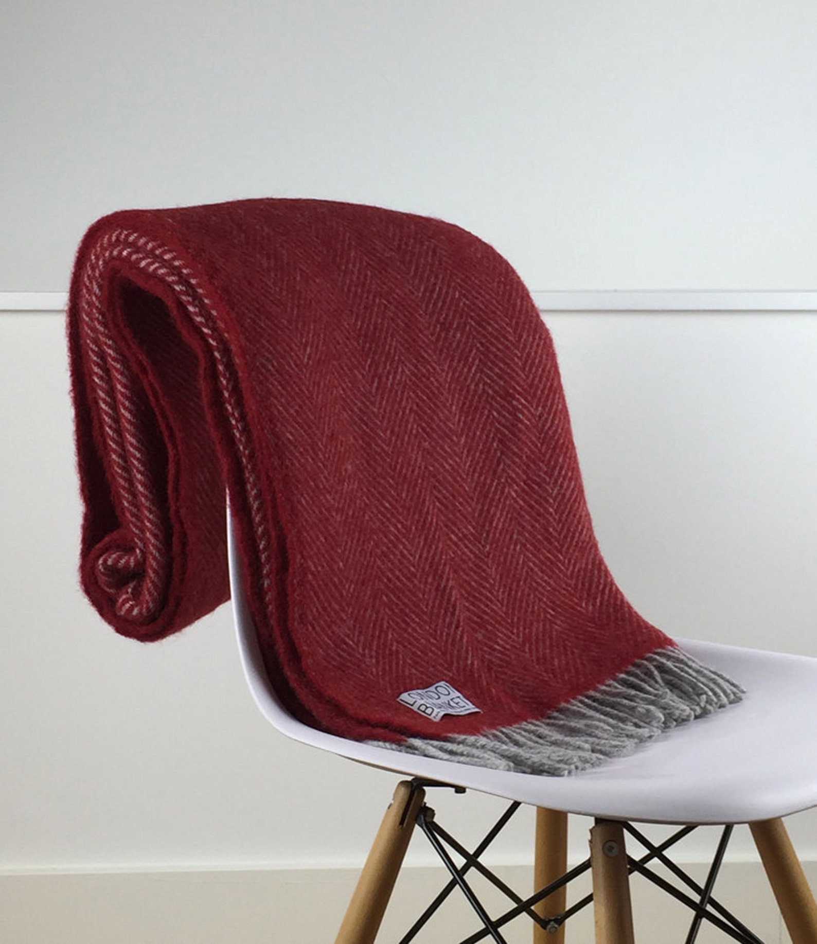 Red Throw Blanket 100 Wool Red Sofa Throw Red Bed Throw Etsy