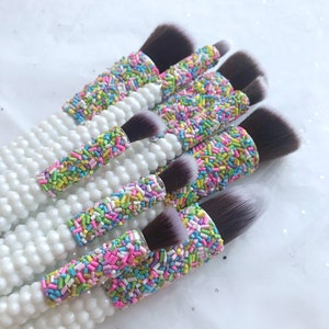 Sprinkles Make Up Brush Set / Bling Vanity Decor / MUA Tools / Glam Showpiece / White Brushes / Beauty Tools