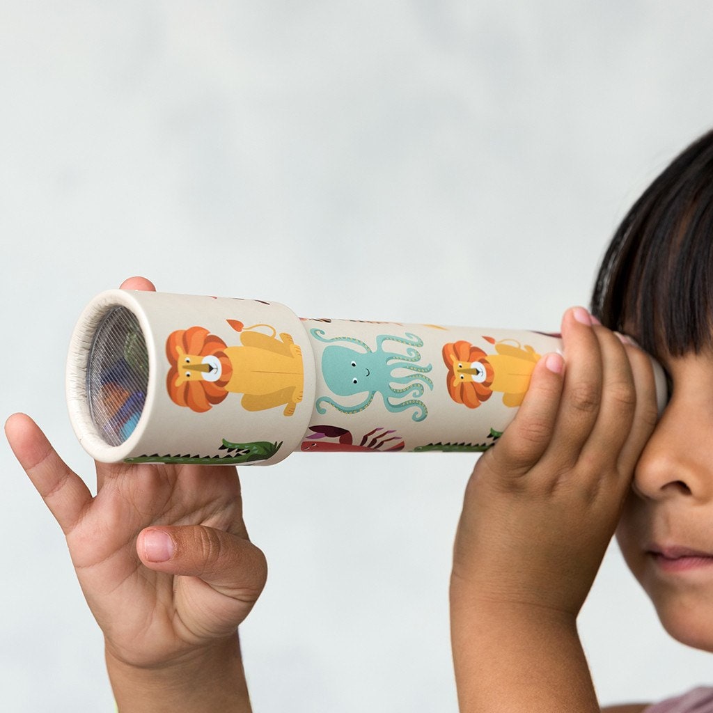 Child's kaleidoscope toy deals