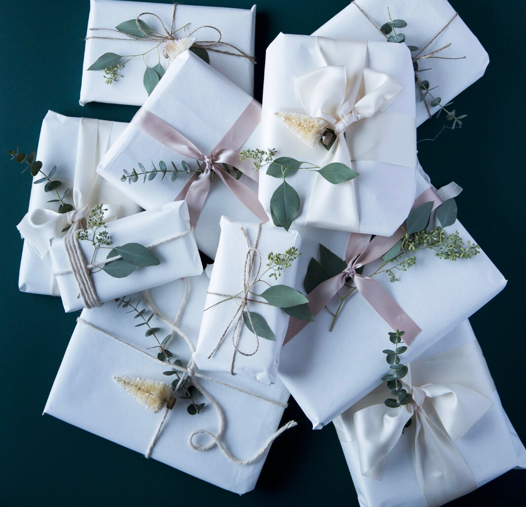 White gift wrap best sale