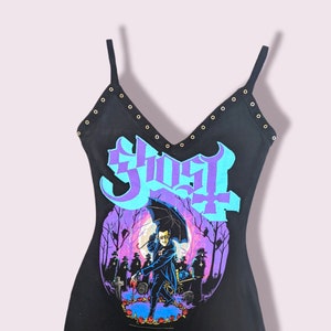 Geisterkleid, Metallkleid, Metal Merch, Goth, Goth Merch, Rock Bekleidung, Rock Merch,