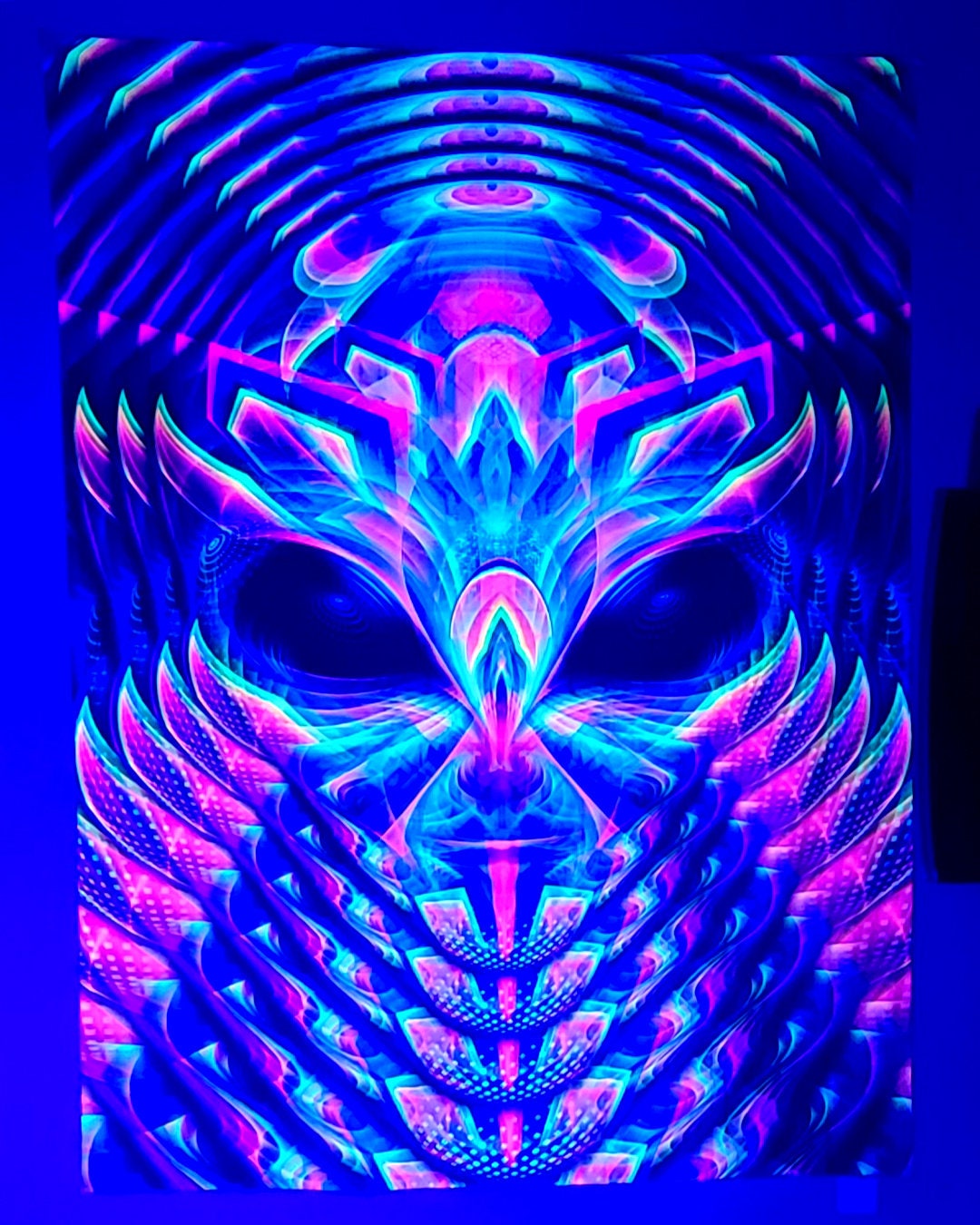 Xenoesthesia Alien Psy Tapestry // UV-Reactive Wall Deco by | Etsy