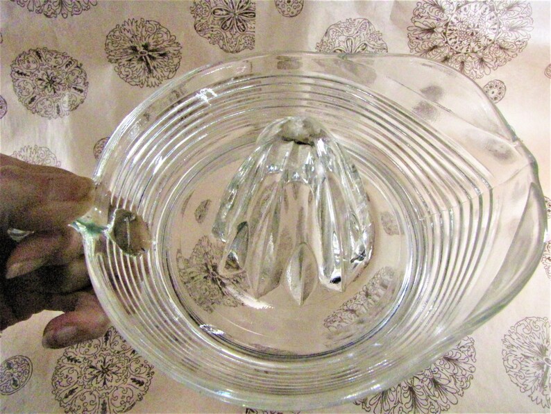 Retro Vintage Kitchen Décor Lemon Citrus Juicer Squeezer - Etsy