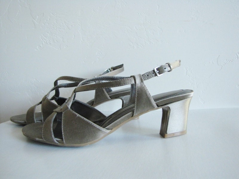 grey 2 inch heels