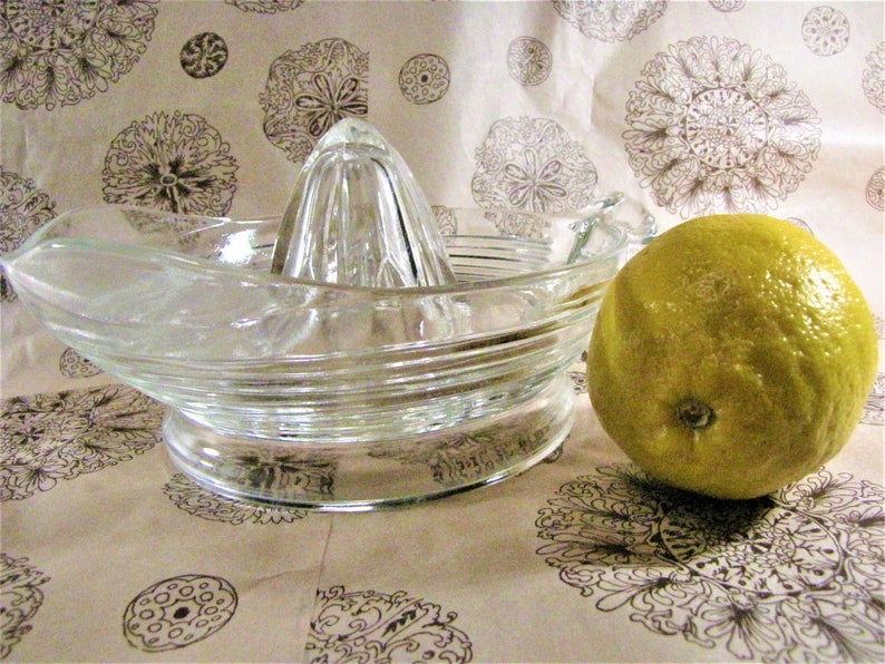 Retro Vintage Kitchen Décor Lemon Citrus Juicer Squeezer - Etsy