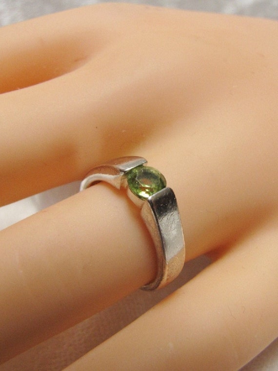 Dainty Sterling Silver & Peridot Gemstone Ring, Mi