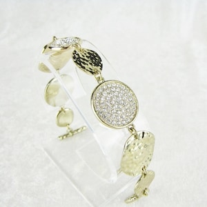 Vintage Boho Crystal Bracelet: Hammered Gold-Tone Coin Link
