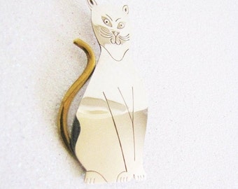 Vintage Cat Lover Jewelry Brooch in Sterling Silver, Large Pet Jewelry, Pin Of Kitty Cat, Animal Figurine Pin,  Gift For Her