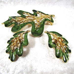 Gorgeous Green Enamel Leaf Jewelry Set, Brooch and Non Pierced Clip Ons, Mothers Day Gift For Her, Sarah Coventry 1960s Costume Jewelry