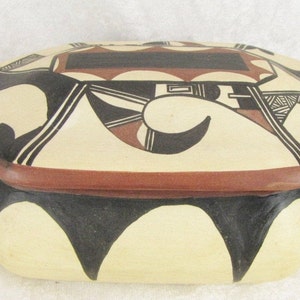Rustic Mens Jewelry Dish or Ring Box With Lid, Vintage  Coin Stash Trinket Container, Painted Ceramic Clay, Signed, Tribal