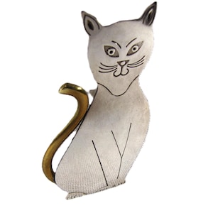 Vintage Cat Lover Jewelry Brooch in Sterling Silver, Large Pet Jewelry, Pin Of Kitty Cat, Animal Figurine Pin,  Mothers Day Gift For Her
