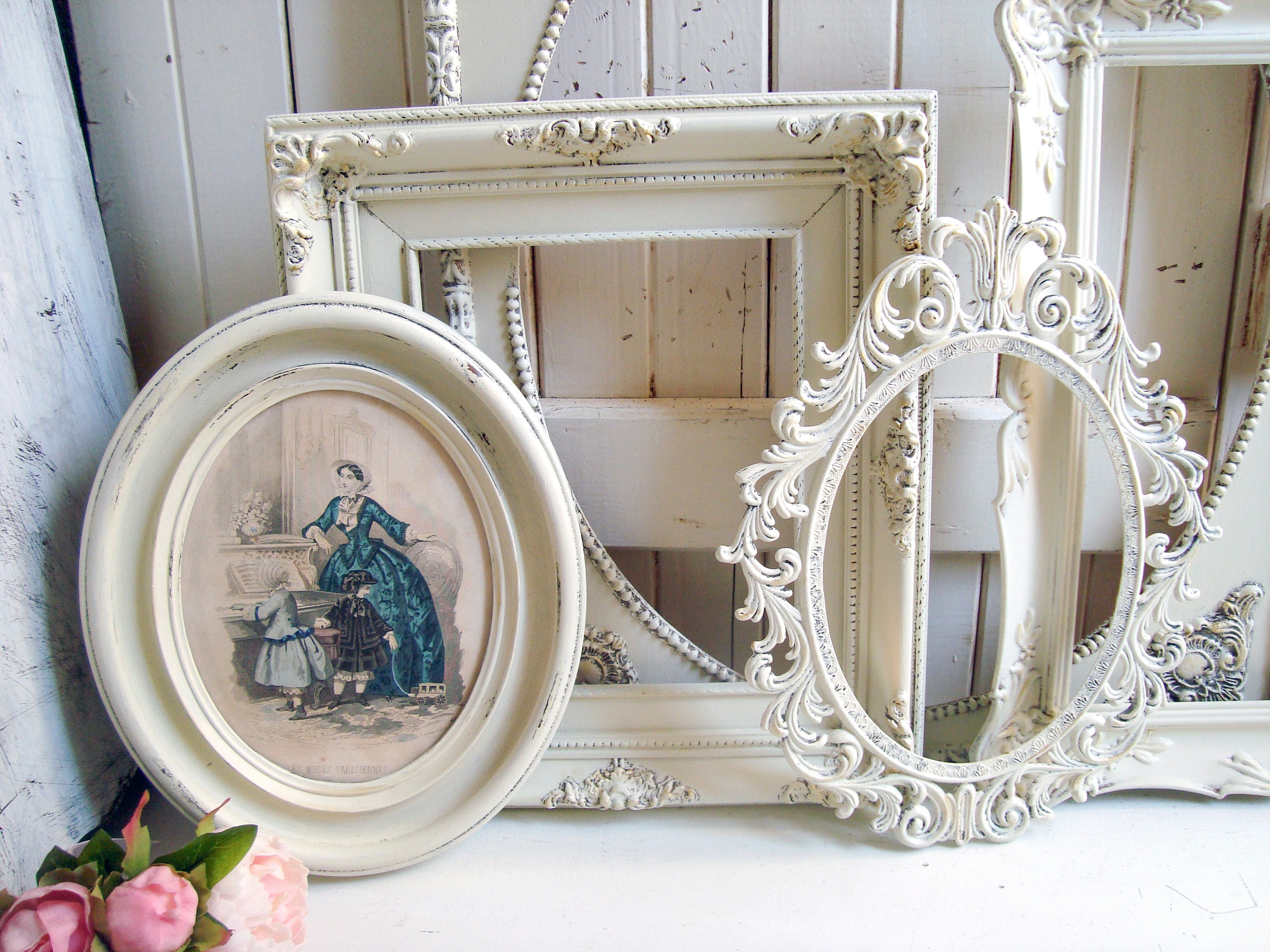 Antique Cream And Gold Ornate Vintage Frames Large Open Antique Cream And Gold Ornate Vintage Frames Large Open Oval Set Of 5 Distressed Frame Gallery
