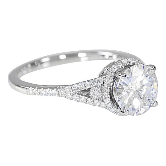 Forever One Round Moissanite 14K White Gold Halo Motif