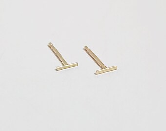 T-Pin Bar Stud Earrings in 14 Karat Yellow Gold; Bar Stud Earrings; gold stud earrings