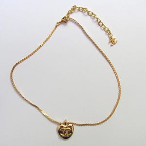 Chanel Pendant Charm Necklace. Choker.