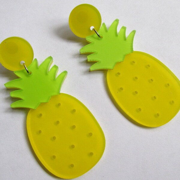 Retro vintage laser cut pineapple earrings - Tropical fruit. Novelty stud earrings. Kitsch Kawaii. 3 inches long. UK SELLeR.