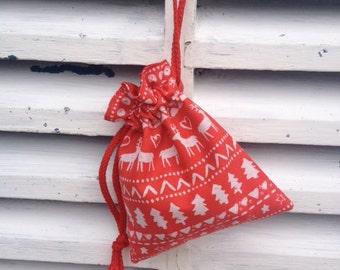 Red christmas reindeer design bag with drawstring, gift bag, pouch,  lined