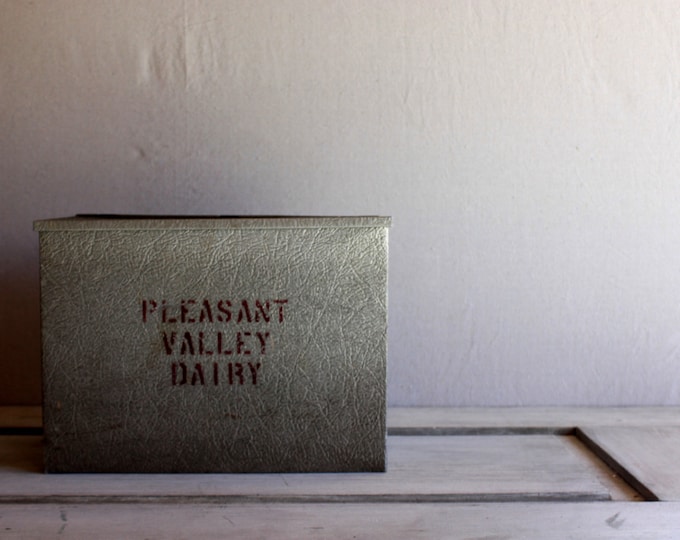 Vintage Metal Dairy Box // Galvanized Insulated Milk Porch Etsy