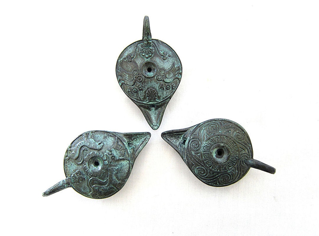 Bronze Oil Lamp , Reproduction of Ancient Greek Oil Lamp , Christmas
