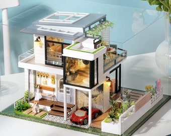 1:32 Miniature Dollhouse DIY Kit West Creek House Garden Villa w/ LED Light and Music Box Getaway House Room Craft Project Gift Home Decor