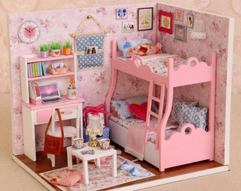 1:24 DIY Miniature Dollhouse Kit Girl Bedroom Pink Bunkbed Coffee Table Tea Set Floral Wallpaper w/ Light Scenery Craft Handmade Gift Decor
