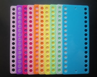 Plastic Embroidery Floss Thread Organizer Sorter 30 Holes - 9mm / 0.35 in