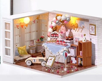 1:32 DIY Miniature Dollhouse Kit Scenery Birthday Party Room Celebration w/ Light Craft in a Box Craft Model Making Handmade Gift Home Decor