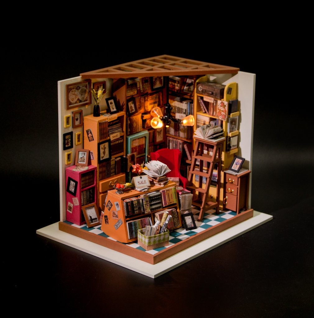 Sam's Study DIY Dollhouse Miniature Kit