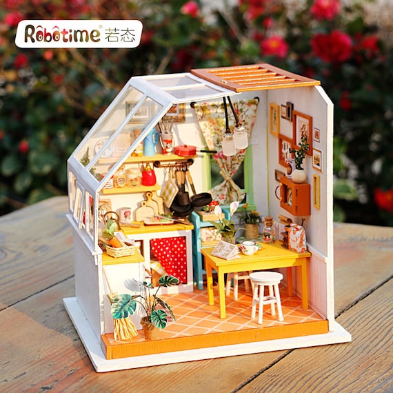 La Più Grande Casa In Miniatura  Kit per Casa delle Bambole 