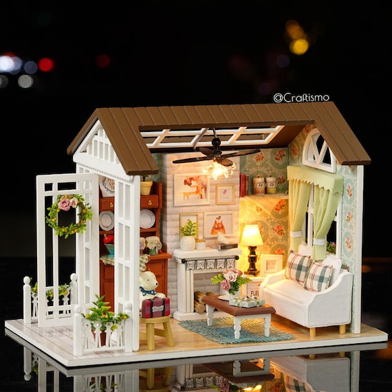 1: 24 DIY Miniature Dollhouse Kit Happy Times Shabby Chic Cottage Cabin  House with Light and Music Box Model Making Craft Supply -  France