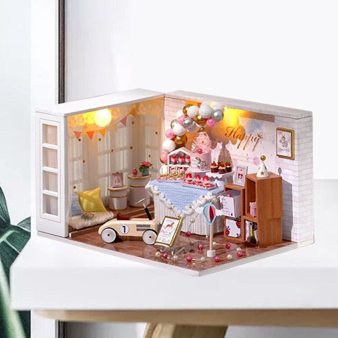 DIY Mini Puppenhaus Set – Fantasie-Wunderland In Glasbox Mit Möbeln, 9x12 Cm, Bastelset Für Erwachsene & Jugendliche