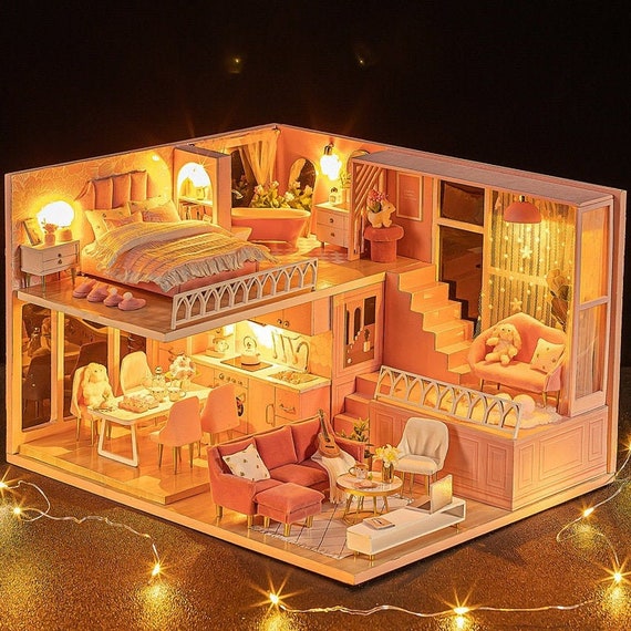DIY Miniatur Haus Dollhouse Puppenhaus mit Einrichtung und Beleuchtung Bausatz 