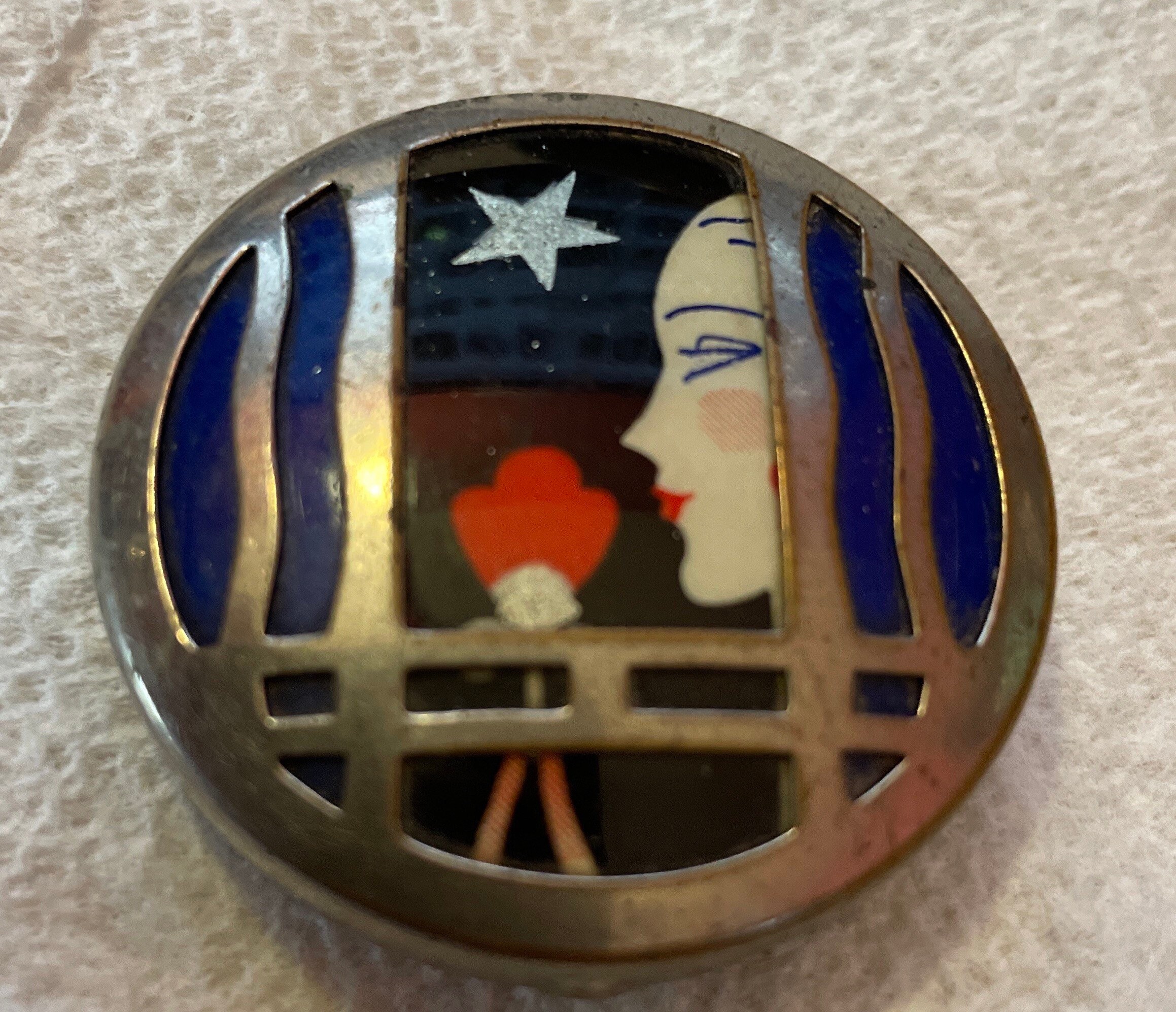 Rare Woodworth Paris New York Compact Art Deco Enameled Lady 1.5” Rouge