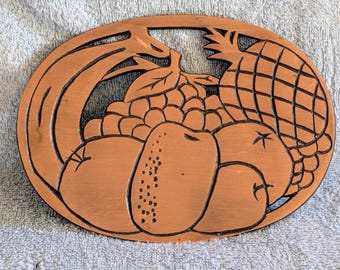 Cast Iron Copper Colored Fruit Trivet Hot Plate Wall Hanger Vintage 1980s 8 3/8" X 6 1/8" Used Good Condition