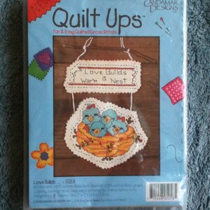 Candamar Designs Quilt Up Craft Kit Love Builds Kit 5058 Wall Decoration Wall Decor Deserdog Vintage