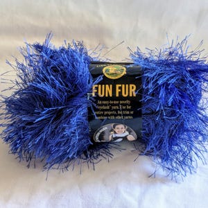 Lion Brand Fun Fur Novelty Yarn Eyelash Yarn Furry Yarn Fuzzy Yarn Scarf Yarn