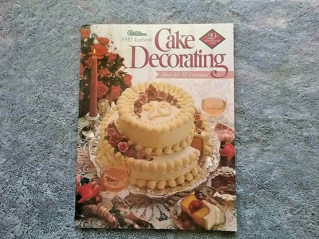Vintage 1990 Wilton Yearbook Cake Decorating 192 Pages 20 Etsy