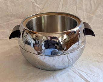Vintage West Bend Penguin Hot Cold Server Ice Bucket Chrome Plastic Bakelite Handles MCM Used No Lid
