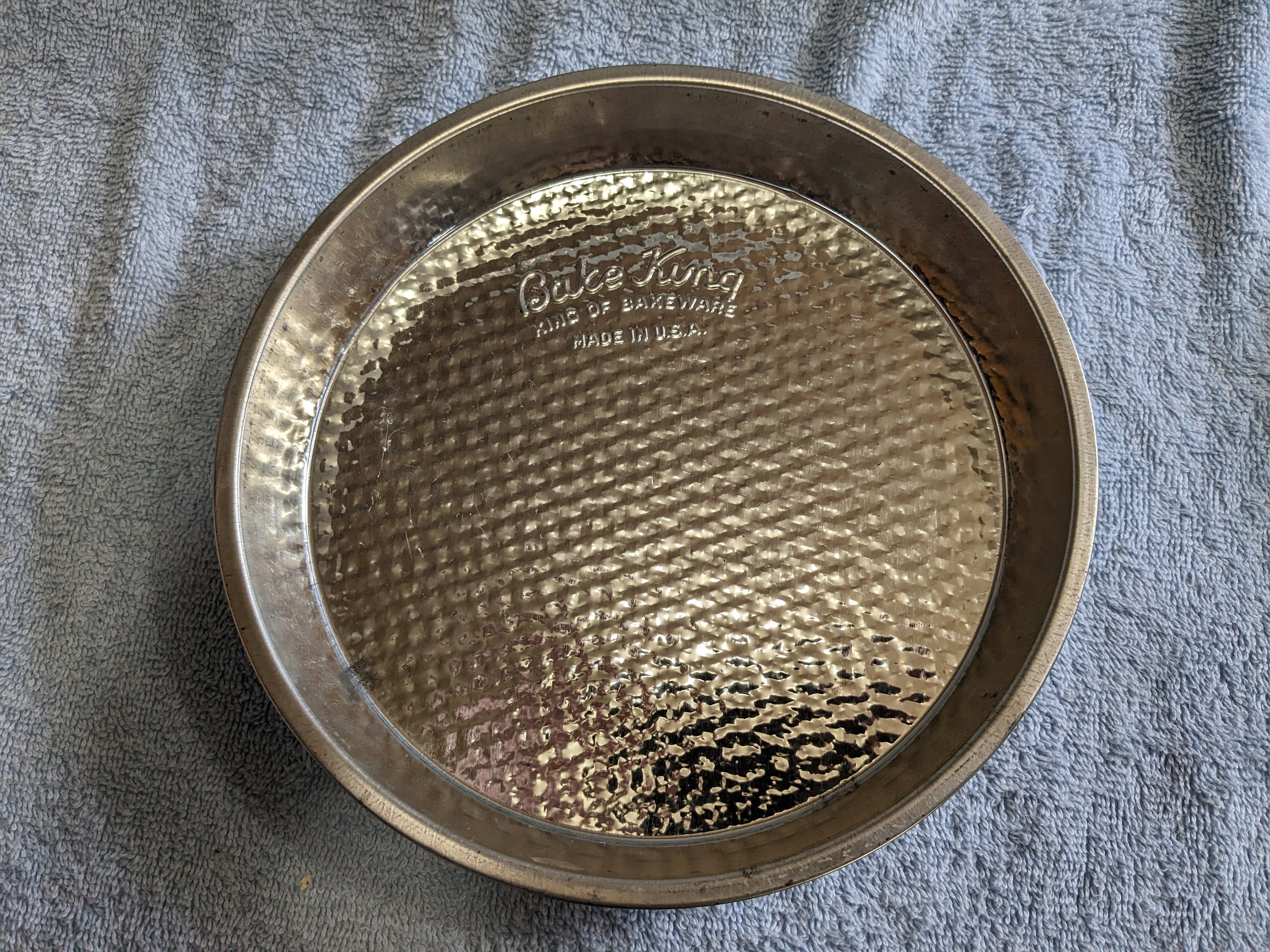 Vintage Bake King King of Bakeware 8 1 2 Cake Pan 1950s 1960s Made in USA Good Condition Etsy