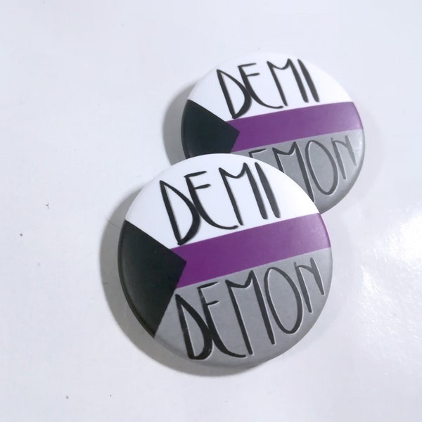 Demi Demon Pride Button Demisexuell Anstecker