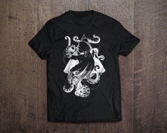 Dotwork Kraken Ink Art T-Shirt