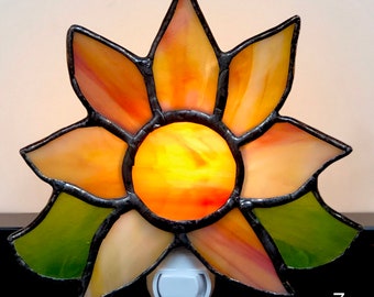Stained Glass Sunflower Nightlight