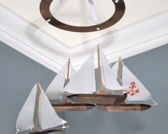 Regalos de bebé náutica guardería móvil velero móvil vivero decoración ancla madera tela apliques moderno decoración vela océano vela