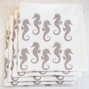 Seahorse Decor Cloth Dinner Napkins Set of 6, Beach Cloth Napkins, Coastal Napkins