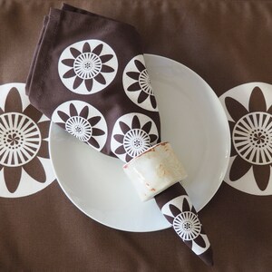 Placemats Set of 4, Mid Century Placemat, Modern Cloth Placemats, Placemats Brown