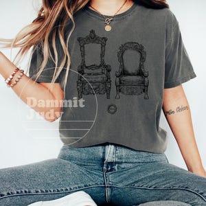 Tshirt The Lord & Assistant, chemise Taskmaster, Task master, britcom, comédie britannique, cachet de cire, Greg Davies, Little Alex Horne, Thrones image 9