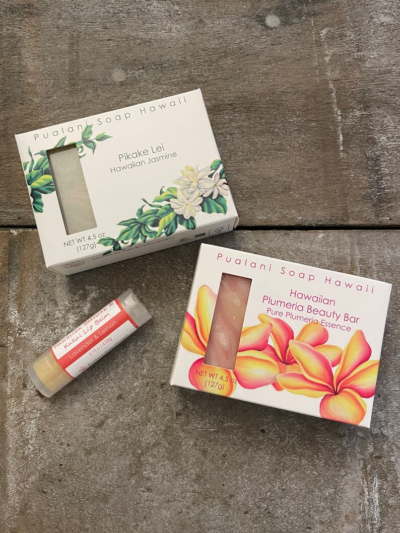 Holiday Hawaiian Soap in Gift Bag with Hawaiian Beeswax Lip Balm //2 x soap bars and 1 x lip balm // Choose your combination Hawaiian Flowers