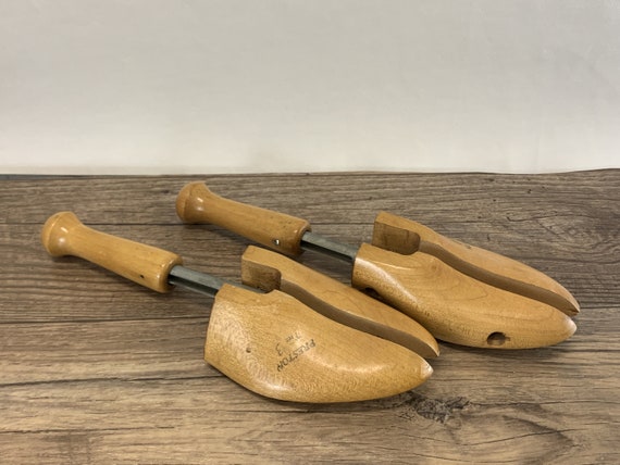 Vintage RedHead Shoe Stretcher Industrial Farmhouse Vanity Wall Decor Rochester O.A Miller Shoe Tree Wooden Cobbler Tool Rustic Primitive