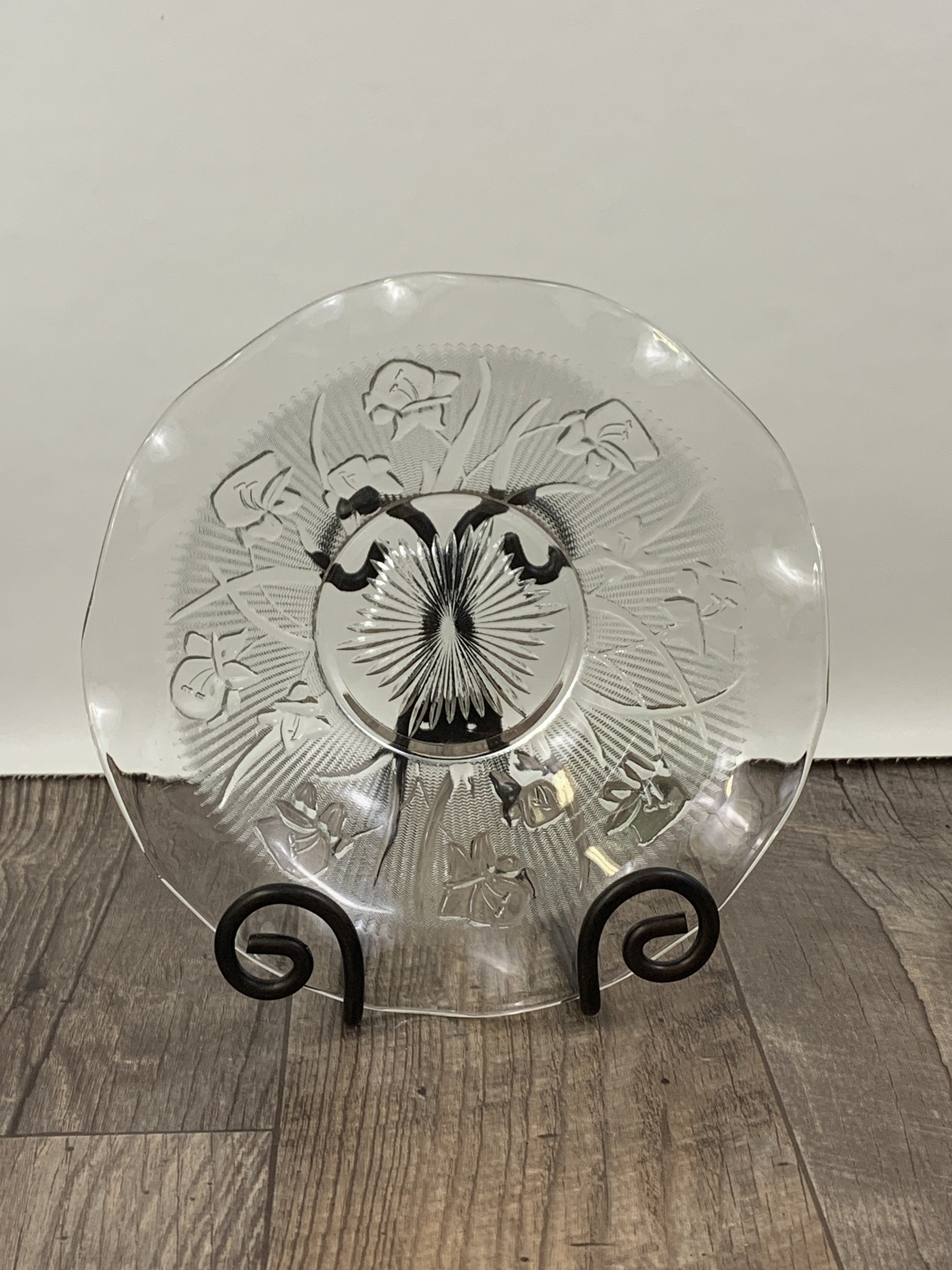 Clear Glass Vintage Serving Bowl Glass Iris and Herringbone 9