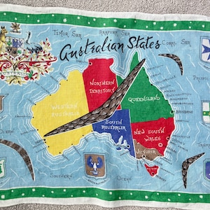 Vintage Australian States Souvenir Linen Tea Kitchen Dish Towel Australian Wall Hanging - Pure Linen